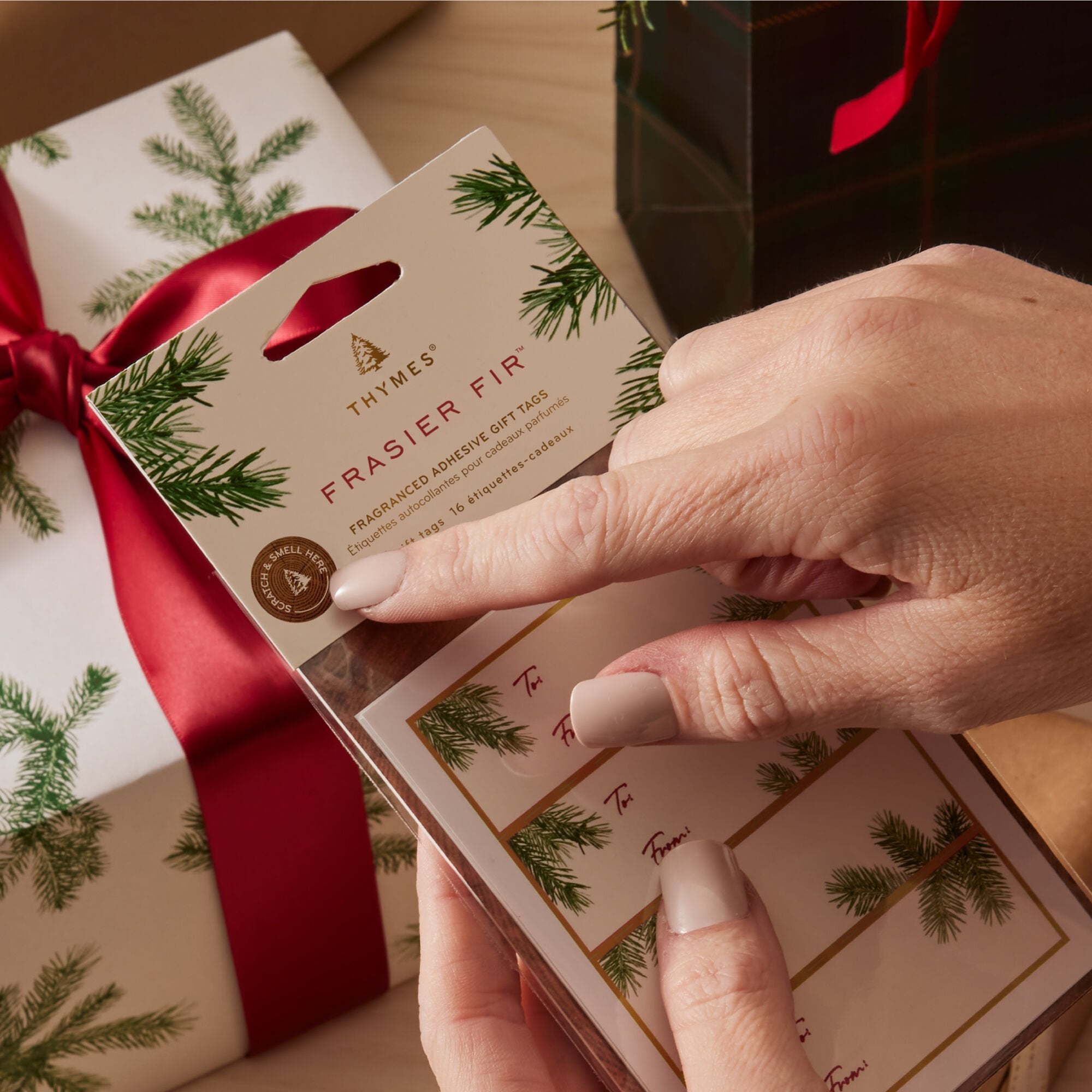 Frasier Fir® Fragranced Adhesive Gift Tags - Image 3
