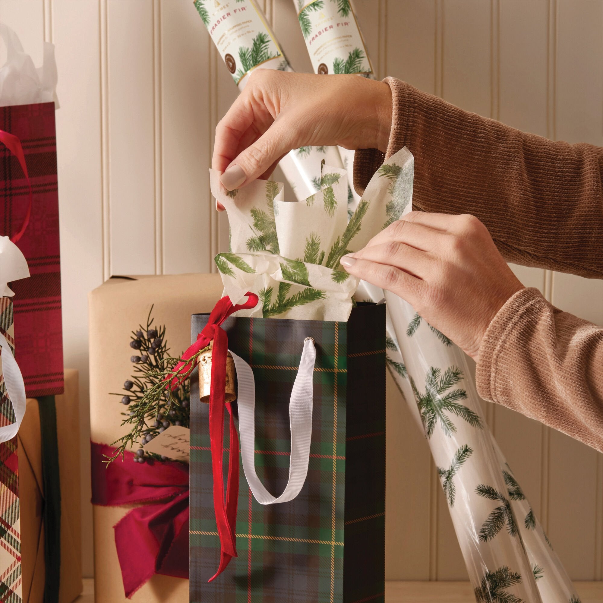 Frasier Fir® Fragranced Tissue Paper - Image 4