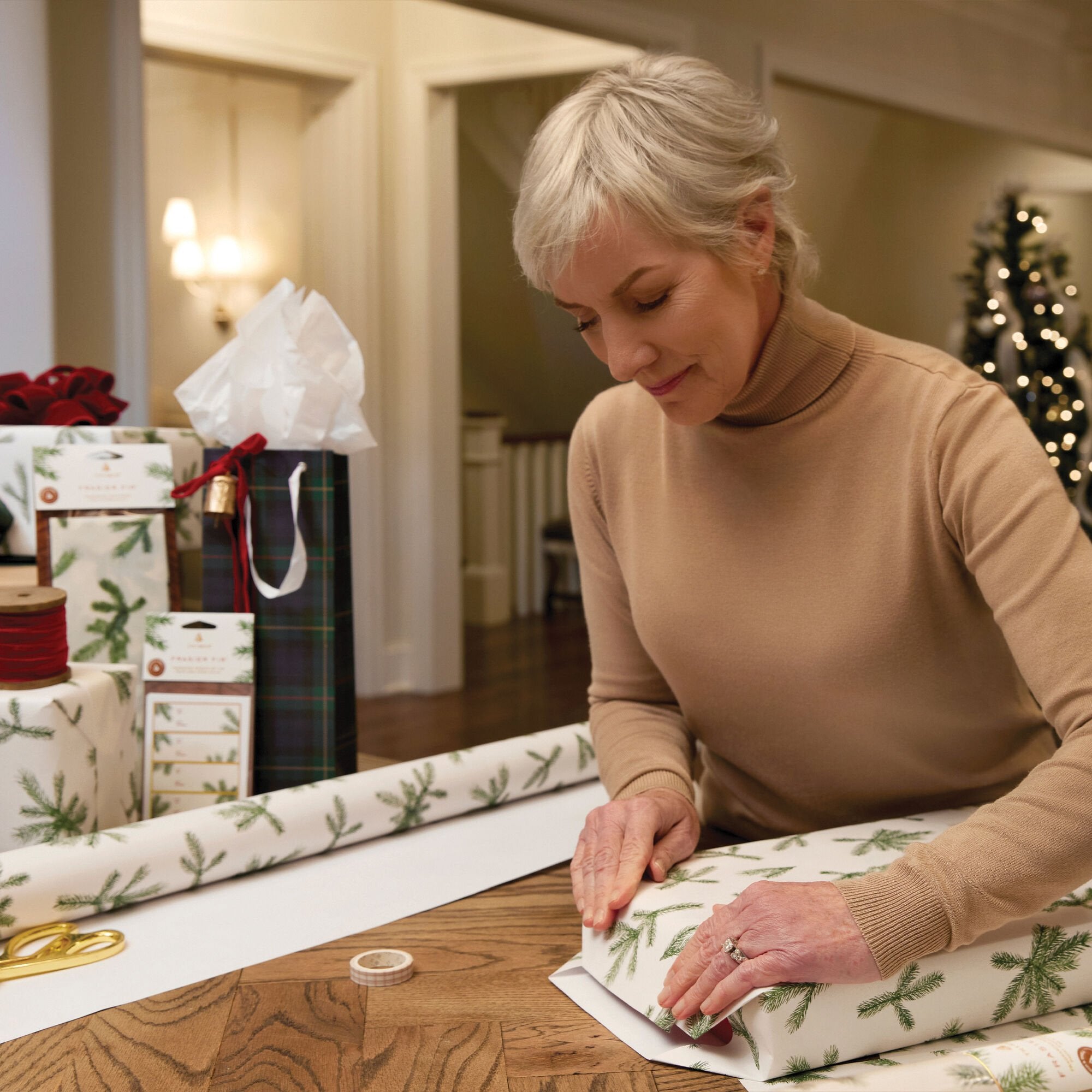 Frasier Fir® Fragranced Wrapping Paper. 2 pack - Image 5